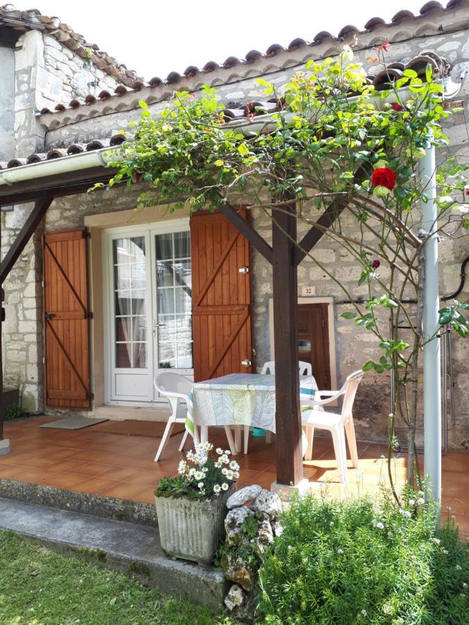 La Maison De Juliette En Haut Lascabanes Ngoại thất bức ảnh